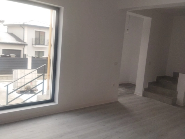 Apartament 4 camere - Valea Adanca