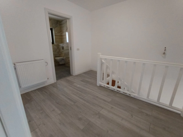Apartament 4 camere - Valea Lupului