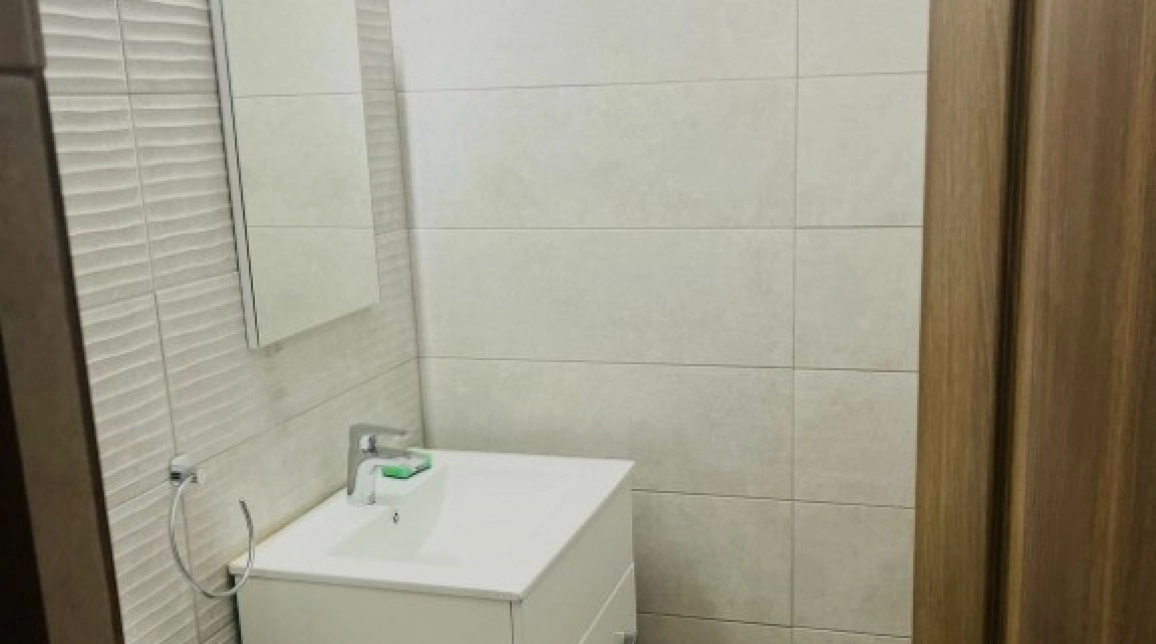 Oferta Podul de Fier apartament 70 mp, 3 camere, decomandat, de inchiriat,  Mega Image  imagine 7