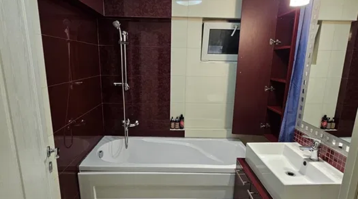 Oferta Centru apartament 75 mp, 3 camere, decomandat, de inchiriat,  UMF imagine 7