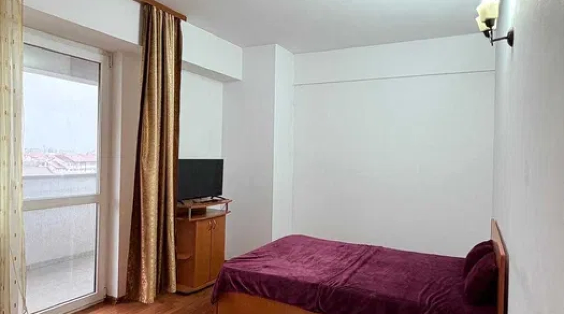 Oferta 2 camere, decomandat, 66 mp, de inchiriat apartament in zona Nicolina,  La doi pasi imagine 3