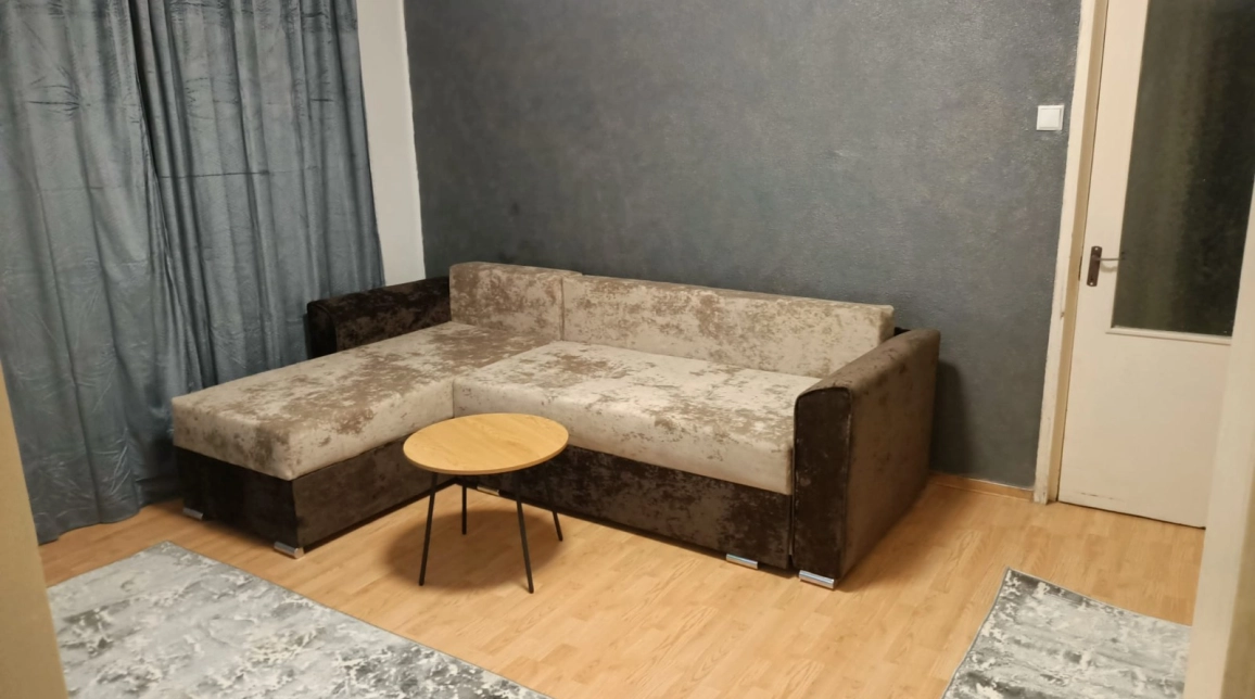 Oferta 2 camere, semidecomandat, 54 mp, de inchiriat apartament in zona Tatarasi,  Piata Chirila - Ateneu imagine 2
