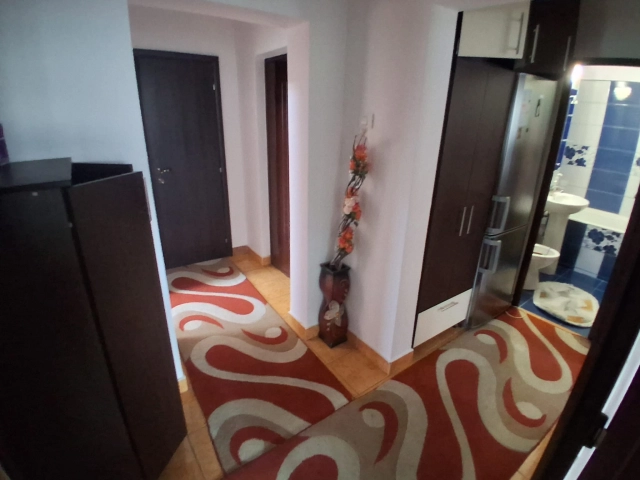 Apartament 3 camere - Mircea cel Batran
