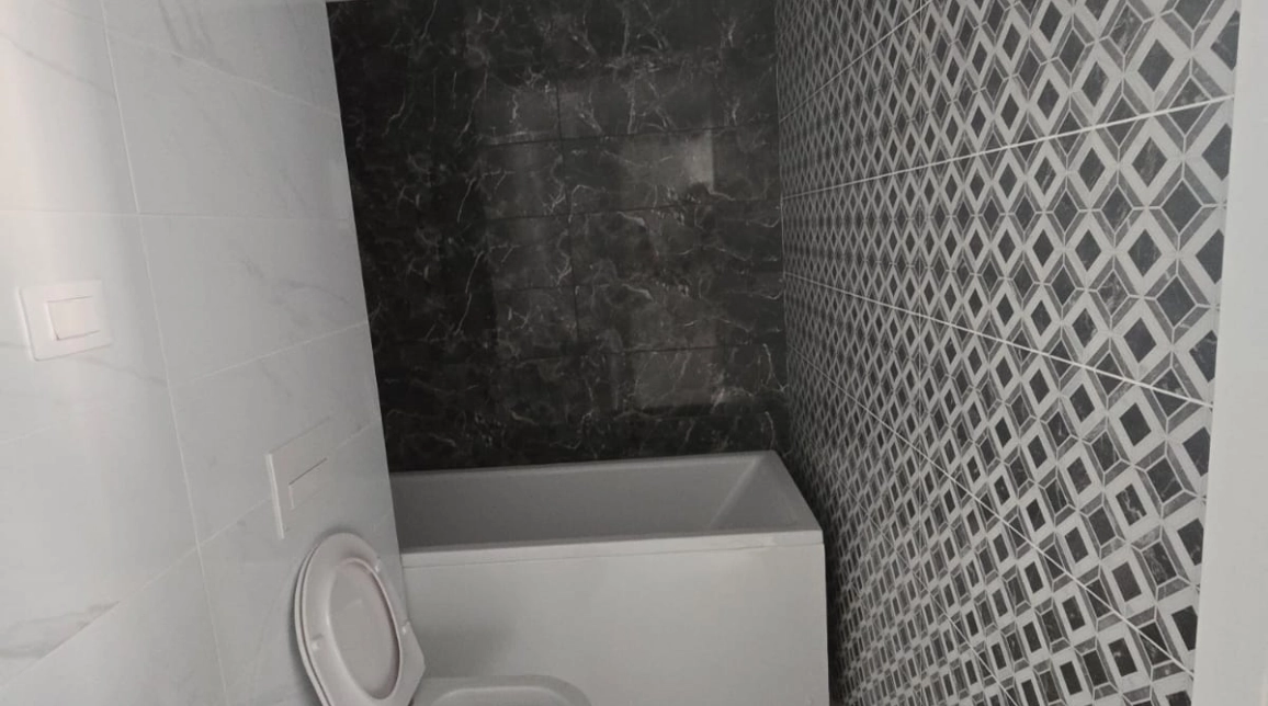 Oferta 2 camere, decomandat, 58 mp, de vanzare apartament in zona Nicolina,  Nicolina 2 - Bd Poitiers, cu Parcare inclusa imagine 9