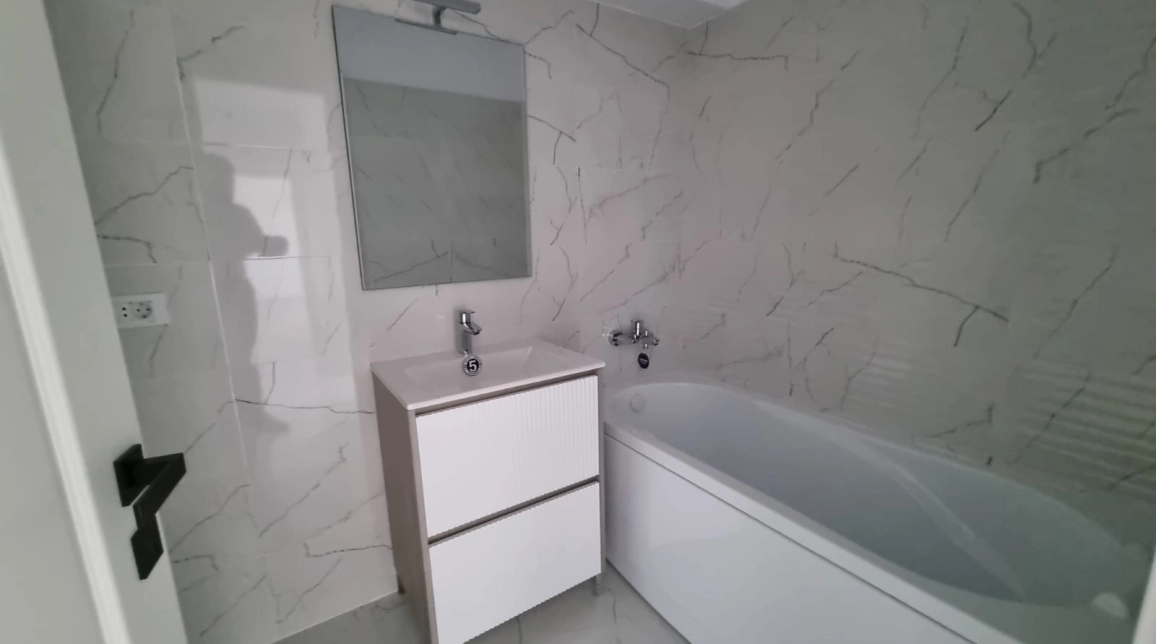 Oferta Bucium apartament nou 61 mp, 2 camere, decomandat, de vanzare,  Colegiul Mihail Sturdza imagine 8