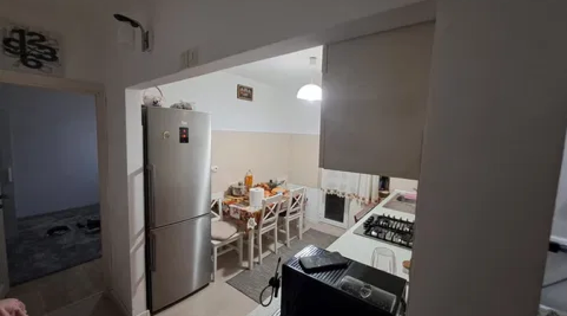 Oferta 2 camere, decomandat, 50 mp, de vanzare apartament in zona Precista,  Shopping City imagine 2