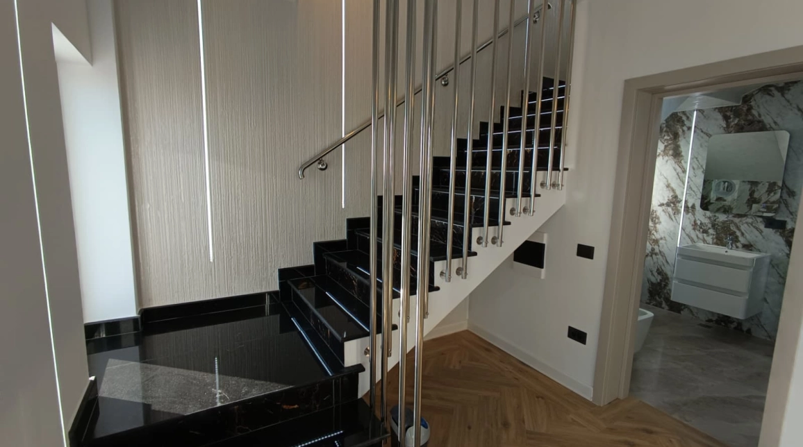 Oferta De vanzare casa, 4 camere, 106 mp, Valea Lupului,   imagine 1