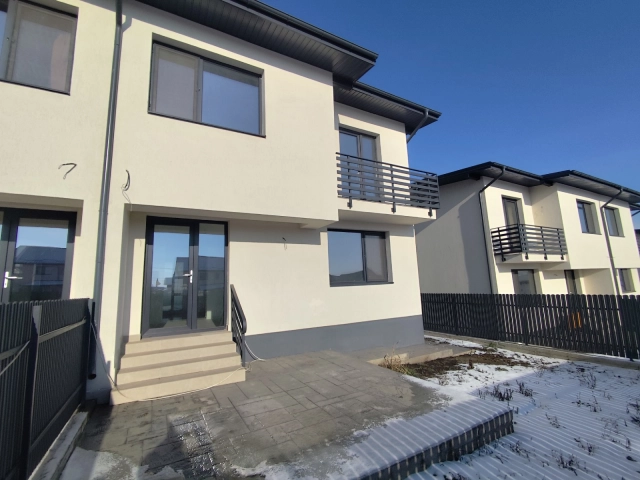 Apartament 4 camere - Popas Pacurari
