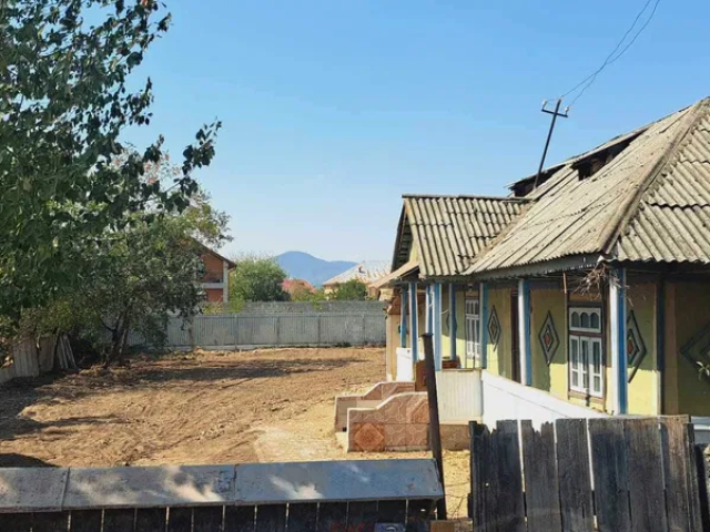 De vanzare casa, 2 camere,  50mp, Savinesti,   162567