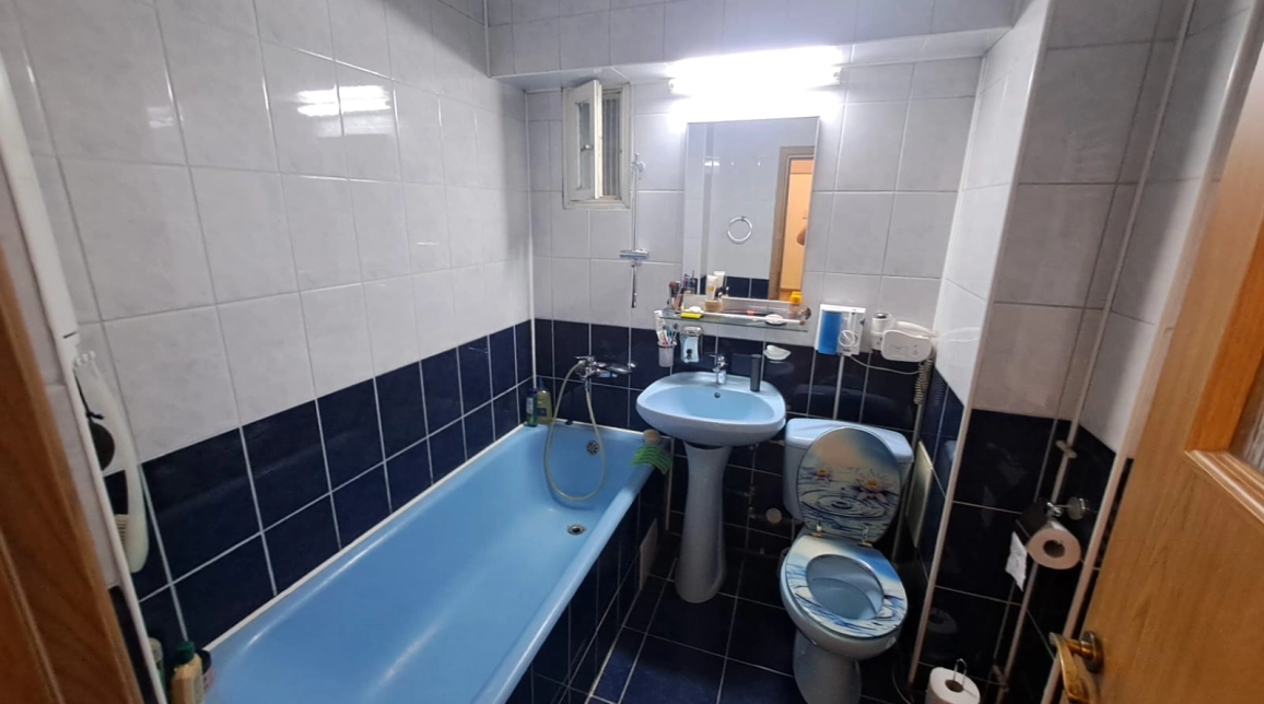 Oferta Pacurari apartament 72 mp, 3 camere, decomandat, de inchiriat,  Alpha Bank imagine 10