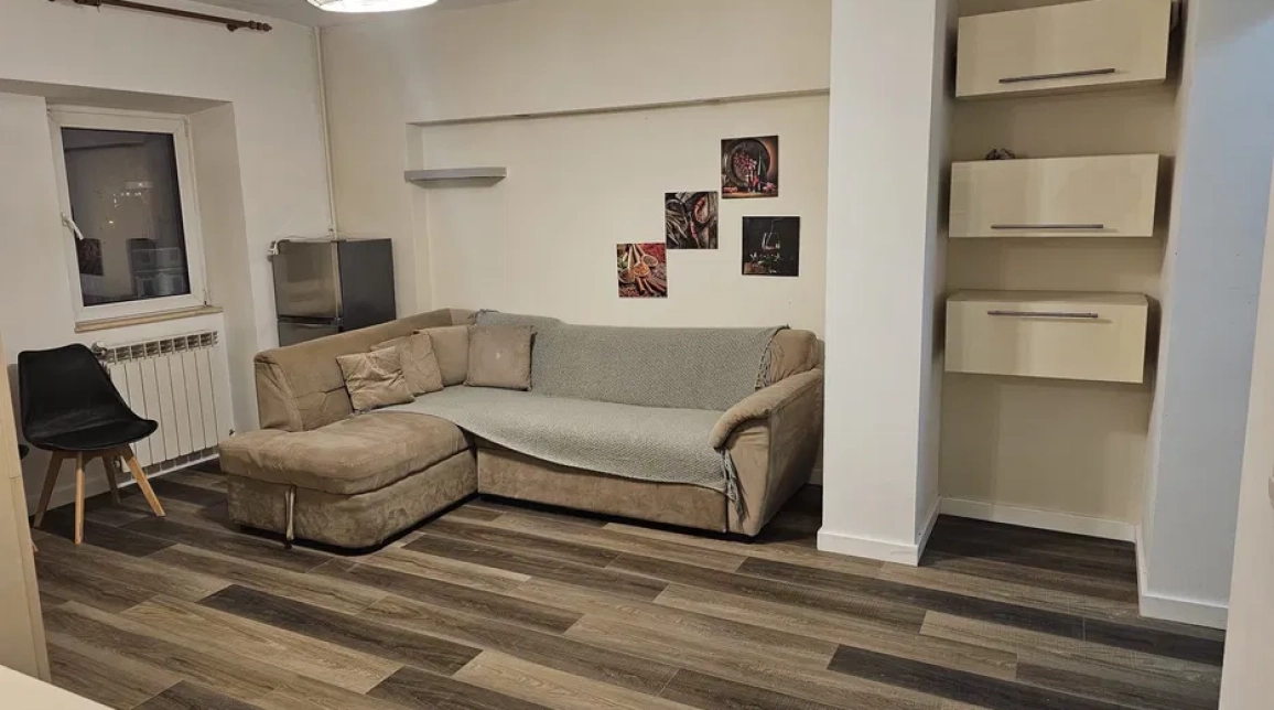 Oferta Centru apartament 75 mp, 3 camere, decomandat, de inchiriat,  UMF imagine 2