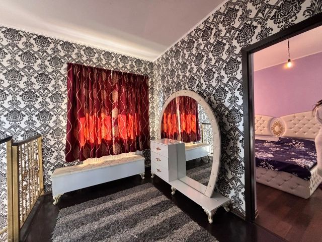 Apartament 6 camere - CUG