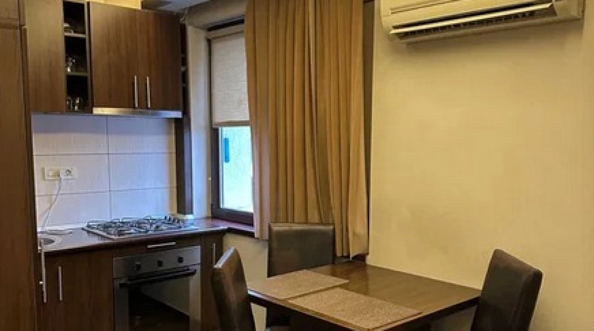 Oferta Apartament de vanzare, 2 camere, open-space, 50 mp, Central,  LAPUSNEANU imagine 2