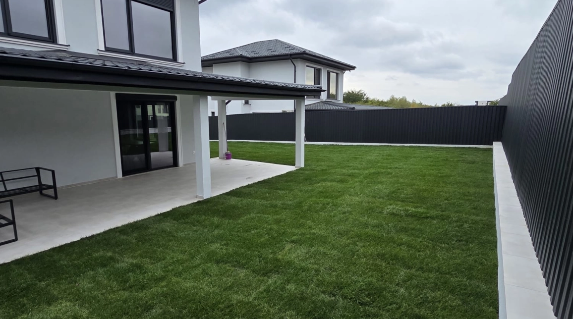 Oferta Casa de vanzare, 5 camere, 112 mp, Miroslava,  la 1,2 km Family Market imagine 17