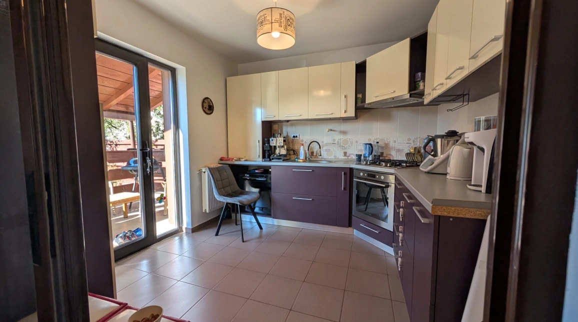 Oferta Casa, 4 camere , 105 mp, Lunca Cetatuii, de vanzare,  dupa profi imagine 9