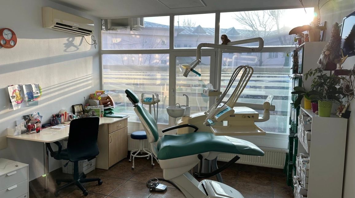 Oferta Spatiu comercial de vanzare Podu Ros dupa pasapoarte 70mp  imagine 4