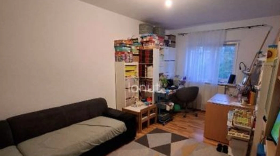 Oferta Apartament de vanzare, 3 camere, decomandat, 60 mp, Galata,  Lidl imagine 1