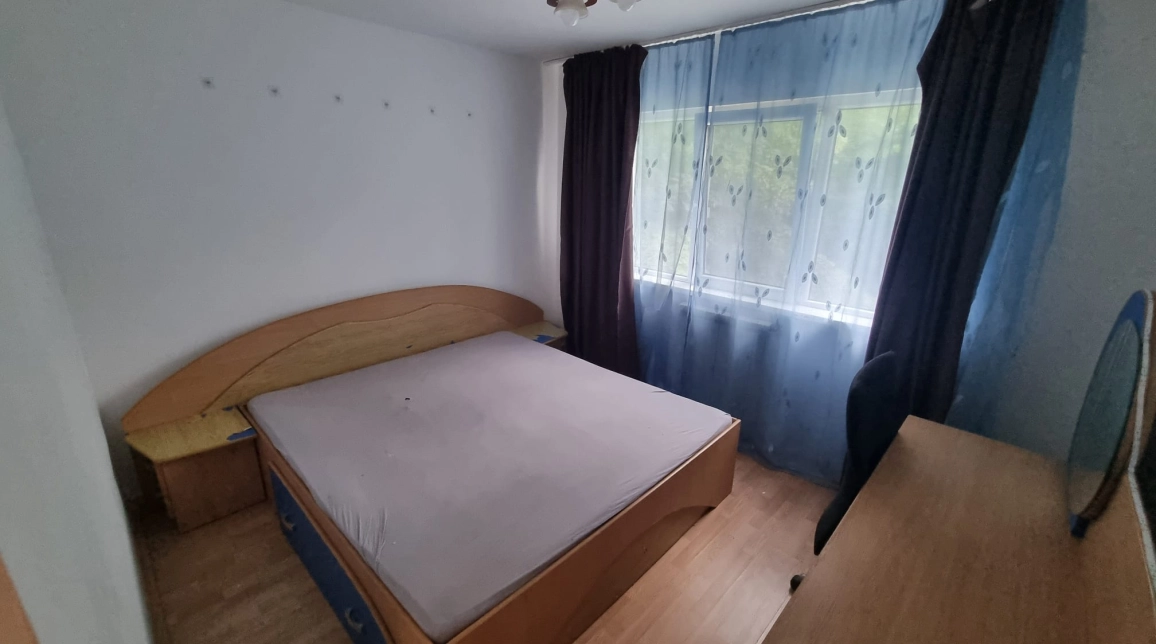 Oferta Apartament, 4 camere decomandat, 79 mp, Tatarasi, de vanzare,  Dispecer-Posta imagine 5