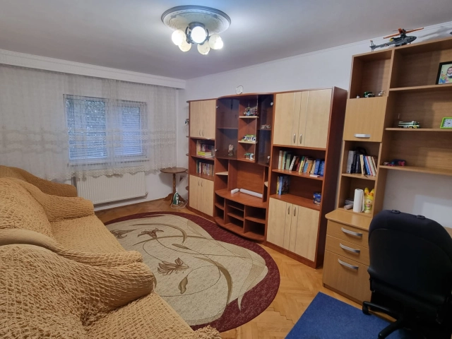Apartament 3 camere - Nicolina