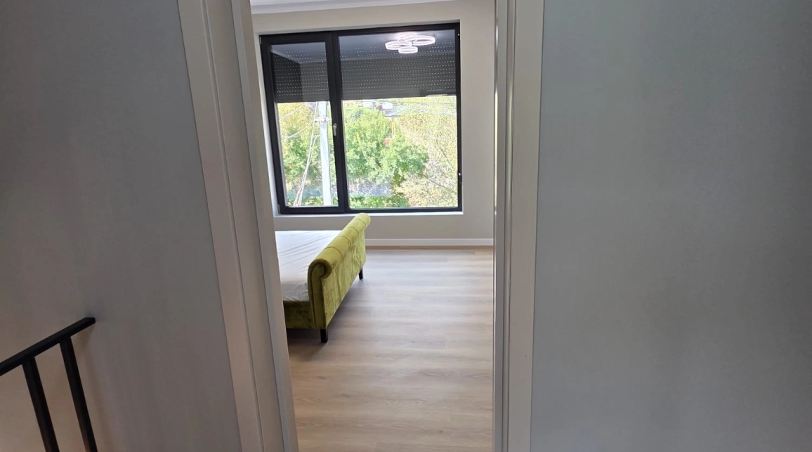 Oferta Casa de vanzare, 5 camere, 112 mp, Miroslava,  la 1,2 km Family Market imagine 7