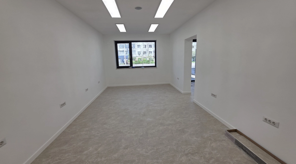 Oferta Spatiu comercial de inchiriat Podu Ros - Piata Nicolina  97mp  imagine 17