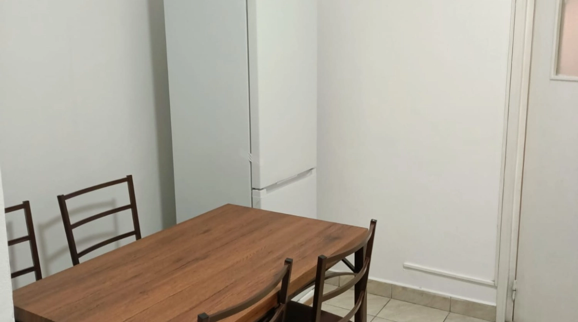 Oferta 2 camere, semidecomandat, 54 mp, de inchiriat apartament in zona Tatarasi,  Piata Chirila - Ateneu imagine 8