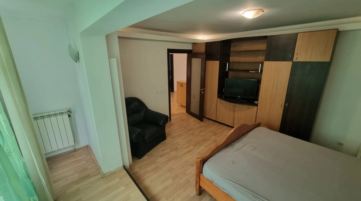 Oferta Apartament, 4 camere decomandat, 79 mp, Tatarasi, de vanzare,  Dispecer-Posta imagine 3