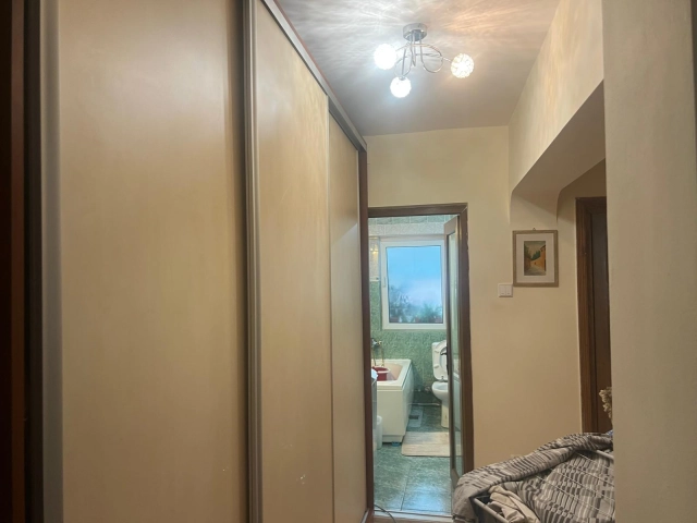 Apartament 3 camere - Centru