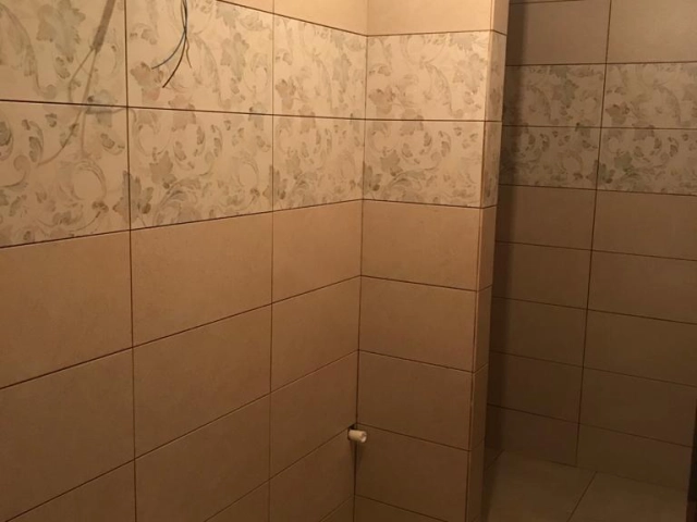 Apartament 4 camere - Aroneanu