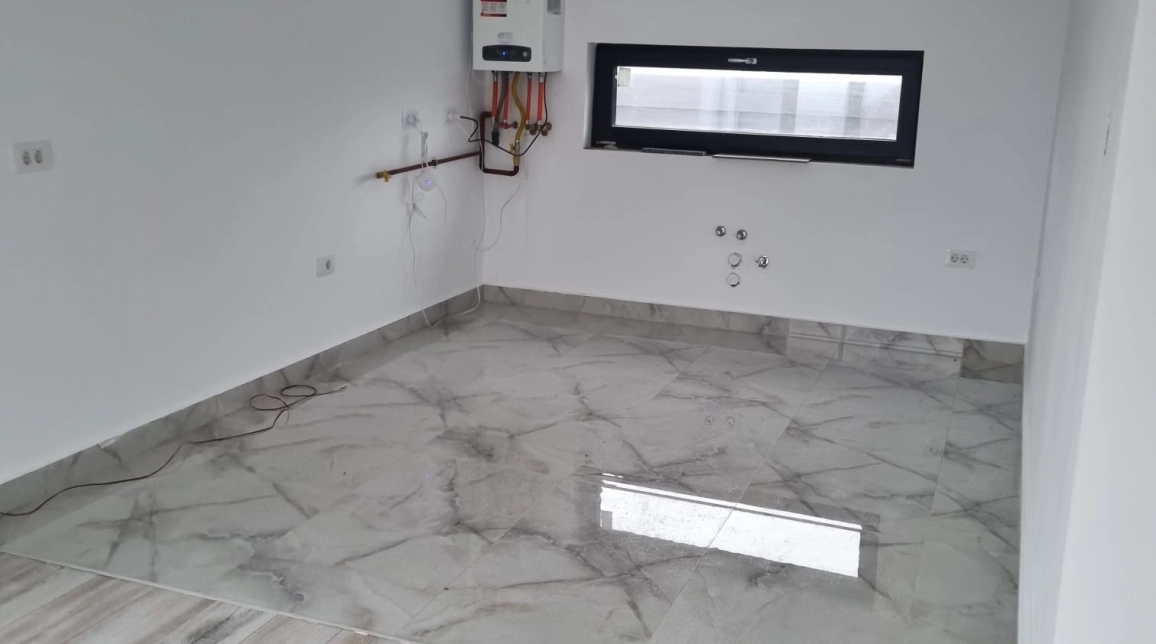 Oferta Miroslava casa 120 mp, 4 camere, de vanzare,  Alin Automobile imagine 5