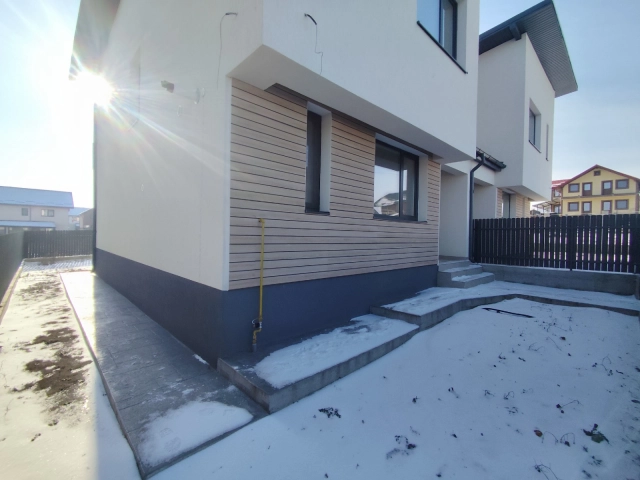 Apartament 4 camere - Popas Pacurari