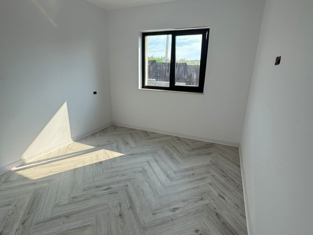 4 camere,  118mp, de vanzare casa in zona Miroslava,  (la 2.2km de Primaria Miroslava) 161313