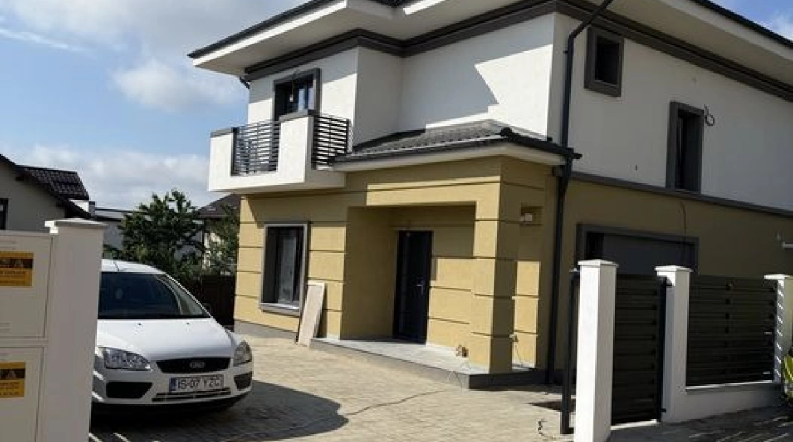 Oferta Casa de vanzare, 4 camere, 140 mp, Miroslava,  gradinita Zkids imagine 1