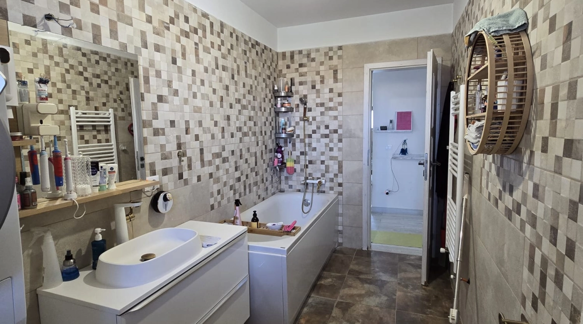 Oferta De vanzare casa, 4 camere, 114 mp, Aroneanu,  dupa sere imagine 14