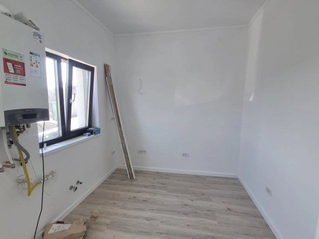 Apartament 3 camere - Bucium