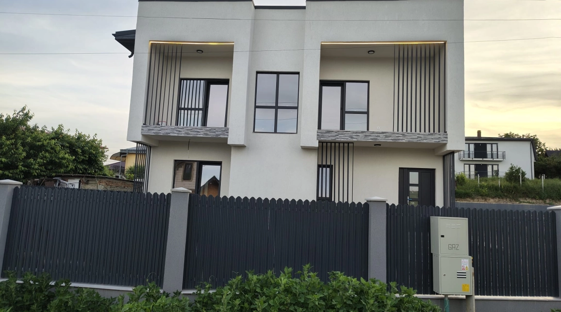 Oferta 4 camere, 131 mp, de vanzare casa in zona Popas Pacurari,  Valea Lupului - Antibiotice imagine 3