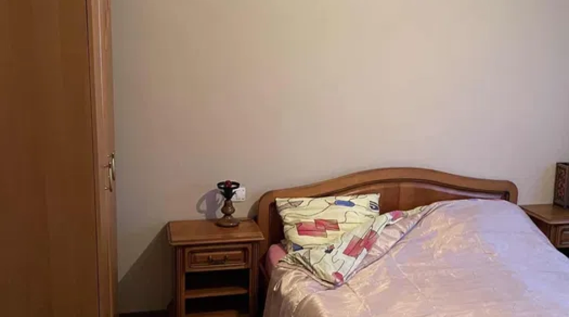 Oferta De inchiriat apartament, 2 camere, decomandat, 50 mp, Central,  Petrodava imagine 3
