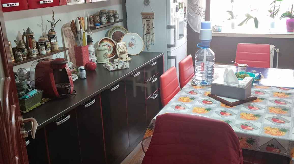 Oferta Apartament de vanzare, 4 camere, decomandat, 92 mp, Calea Romanului,  OMV imagine 5