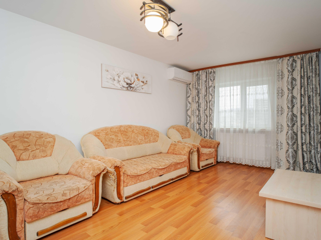 De vanzare apartament, 62 camere,  decomandat,  62 mp, Canta,  (PROFI) 162347