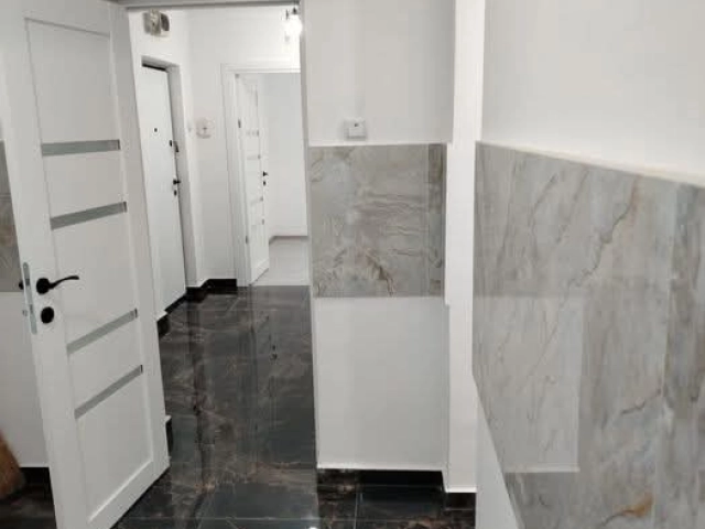 Apartament 3 camere - Tatarasi