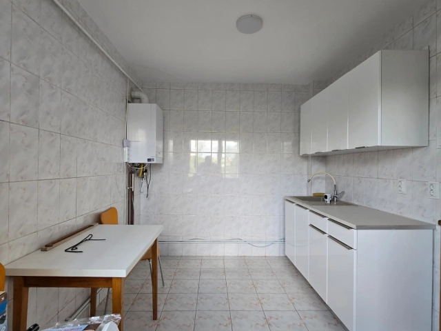 Apartament 3 camere - Alexandru cel Bun
