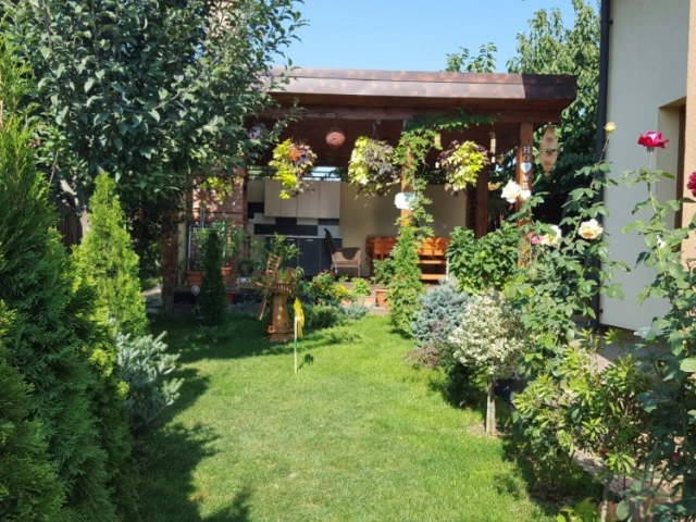 Apartament 4 camere - Pacurari