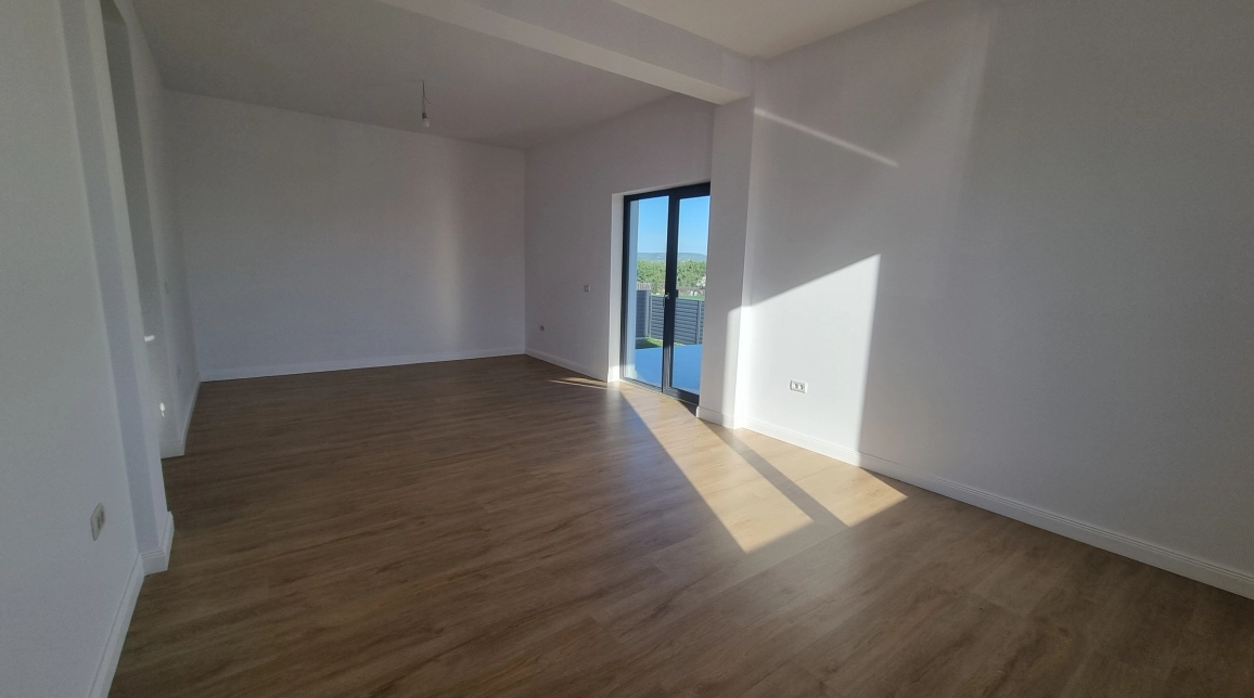 Oferta Casa de vanzare, 4 camere, 106 mp, Valea Adanca,  5 Drumuri imagine 2