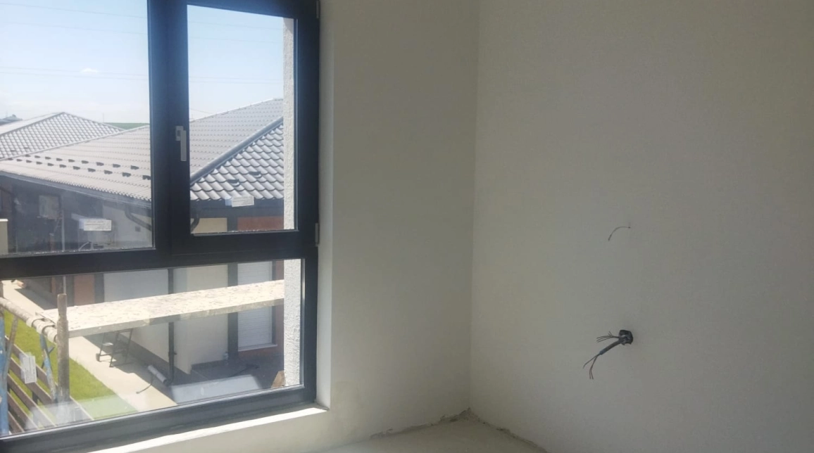Oferta Miroslava casa 110 mp, 4 camere, de vanzare,  la 1Km de Primarie imagine 5