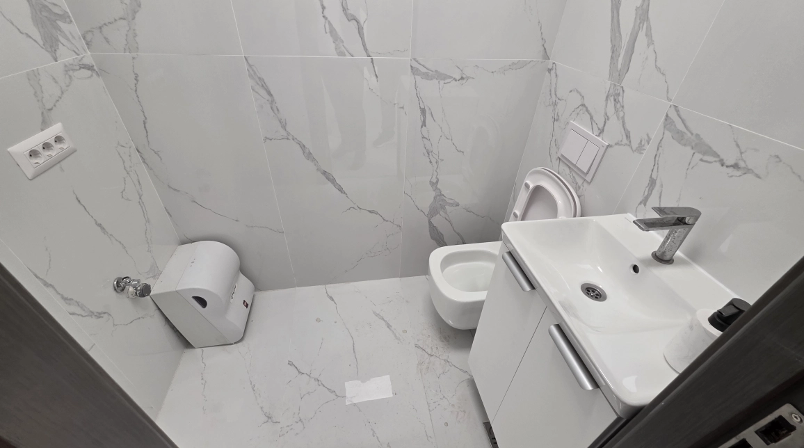 Oferta Spatiu comercial de inchiriat Podu Ros - Piata Nicolina  97mp  imagine 15