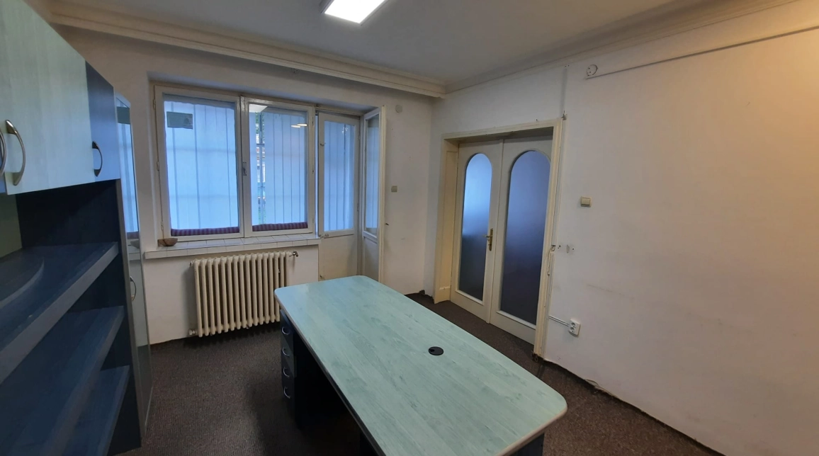Oferta Central apartament 55 mp, 2 camere, semidecomandat, de inchiriat,  Tribunal imagine 2
