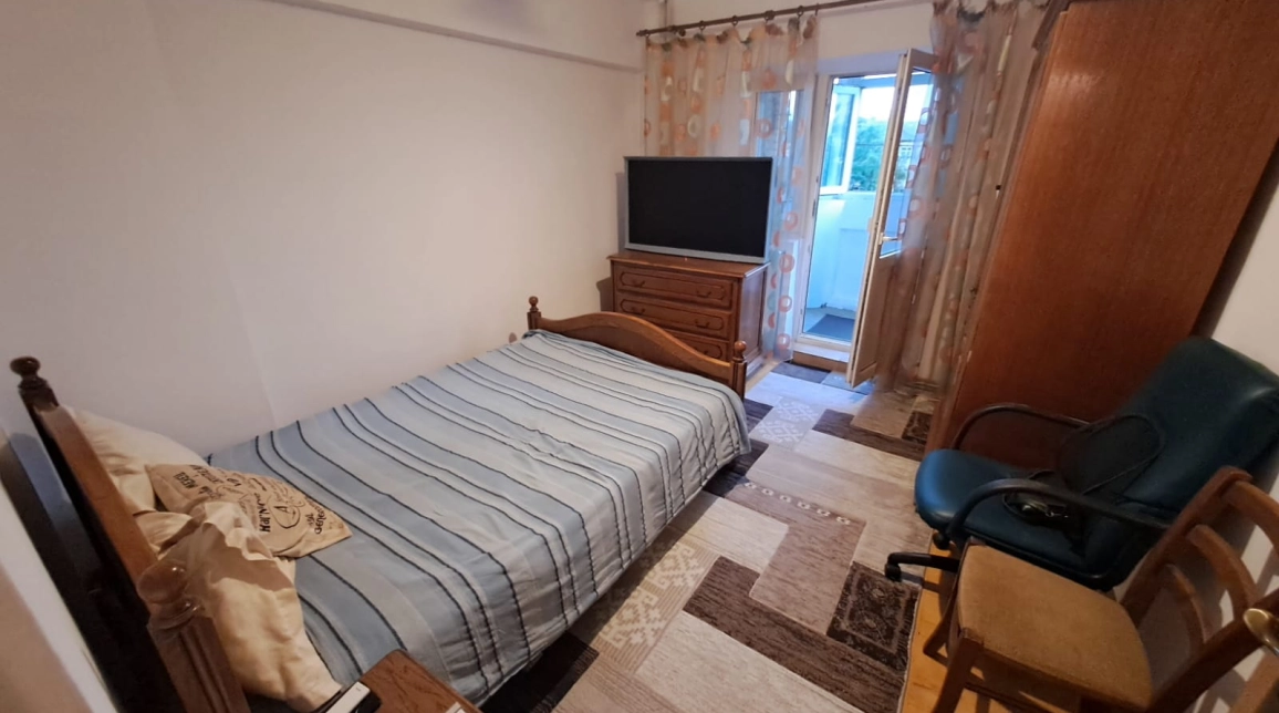 Oferta Pacurari apartament 72 mp, 3 camere, decomandat, de inchiriat,  Alpha Bank imagine 5