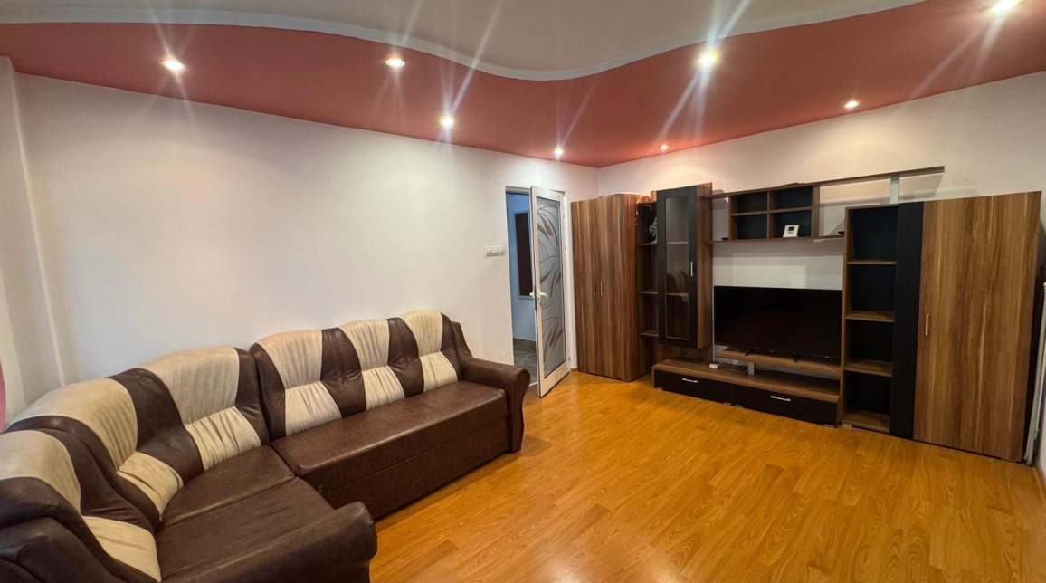 Oferta De inchiriat apartament, 2 camere, semidecomandat, 54 mp, Podu Ros,  Sensul Giratoriu imagine 1