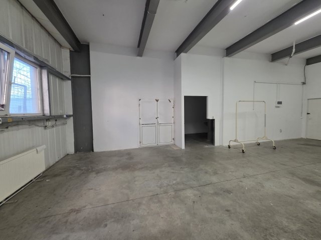 Hala industriala Baza 3  langa Ansamblul Silk District 200mp  161333