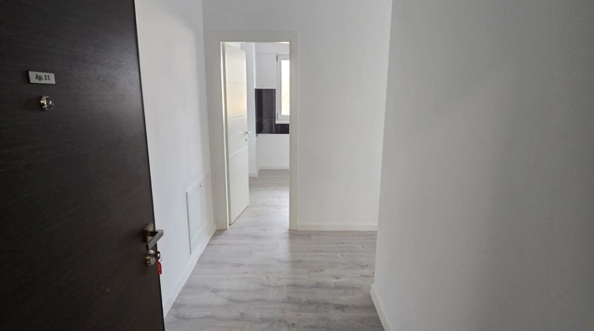 Oferta 2 camere, decomandat, 58 mp, de vanzare apartament in zona Nicolina,  Nicolina 2 - Bd Poitiers, cu Parcare inclusa imagine 5